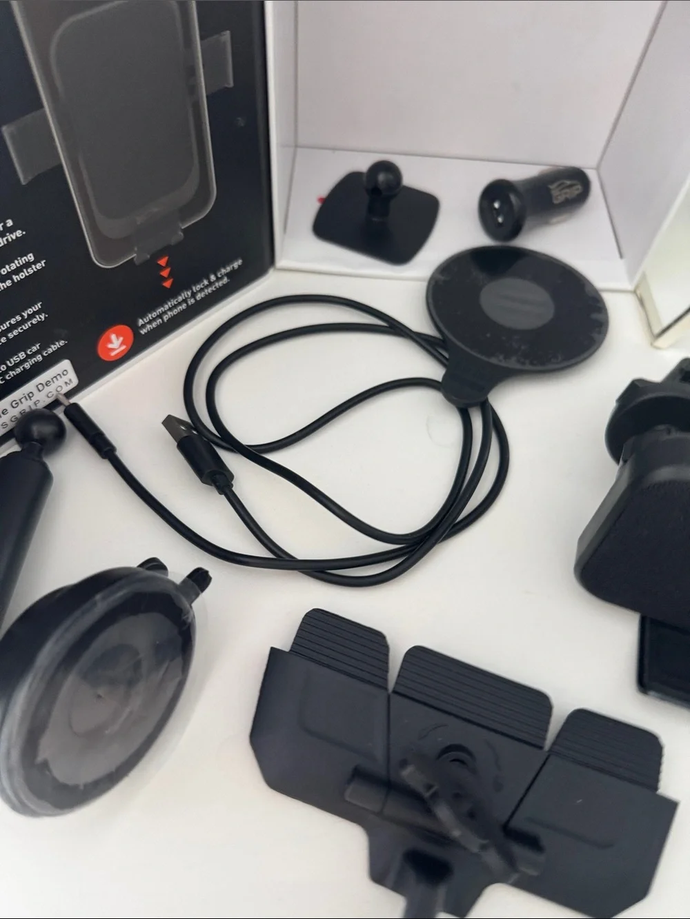 Grip All-In Wireless Car Charger 15W – Black